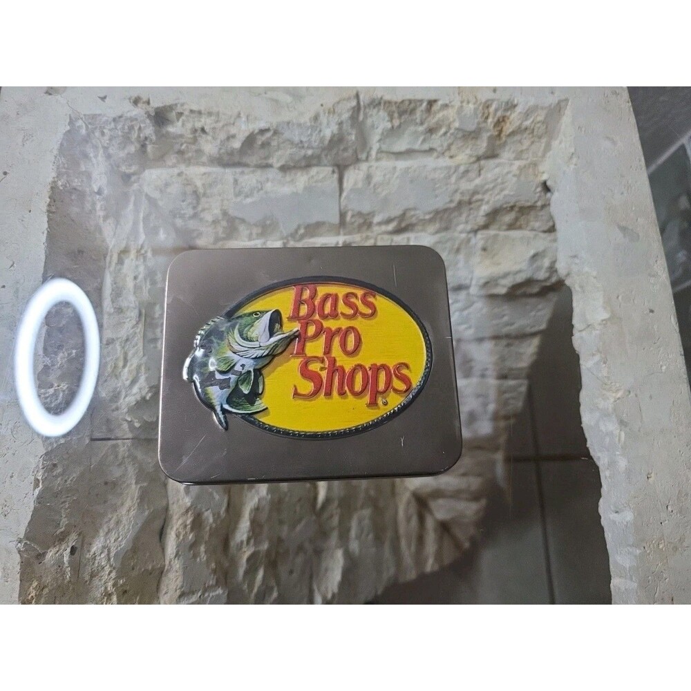 BASS PRO SHOP / TIN BOX